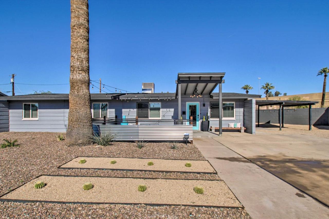 Holiday home Charming With Patio About 3 Miles To Dtwn! *